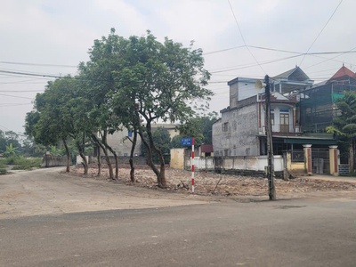  Lô Đất Full Thổ Cư Đắc Địa Nằm Ngay Trung Tâm chợ Phường Kỳ Sơn   nằm giữa QL6 và Cao Tốc Hà Nội 6