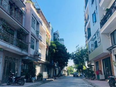 Tđc thạch bàn  40m x 7 tầng thang máy  vỉa hè kinh doanh hay làm vp  giá chỉ hơn 19 tỷ 3