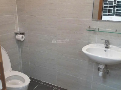 Chính chủ cho thuê nhà mới xây - ngõ ô tô tránh - đốc ngữ, ba đình 3