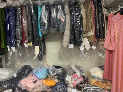 Sang nhượng cửa hàng giặt là   ngõ thái thịnh 1, đống đa 1