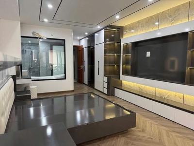 Phố cổ bồ đề, long biên  dt 54m  x 6 tầng  gara oto, thang máy  chỉ hơn 16 tỷ là nhận nhà 3