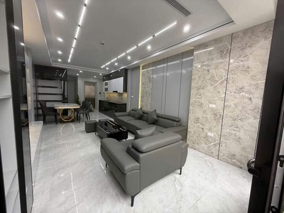 Phố cổ bồ đề, long biên  dt 54m  x 6 tầng  gara oto, thang máy  chỉ hơn 16 tỷ là nhận nhà 2