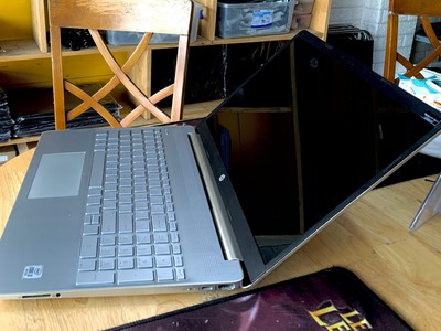 Laptop HP Laptop 15s Core i3-10110U Ram 8GB SSD 240GB VGA ON Màn 15.6 Inch Máy Đẹp 4