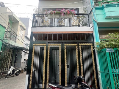 Nhà góc 2 tầng hẻm 225 tạ quang bửu p.chánh hưng. giá: 3.7 tỷ 0