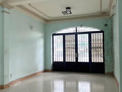 Nhà góc 4 tầng mặt tiền hoàng kim giao p5q8. giá: 16.5 tỷ 0