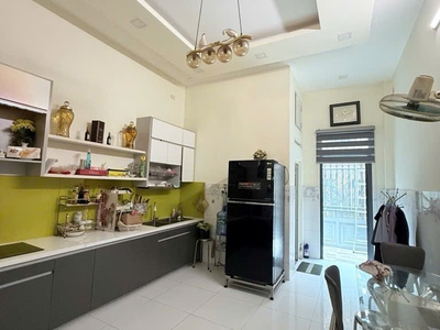 O1900  nhà mặt tiền song hành q12, shr, vuông, 4x18m, 9.x tỷ 2