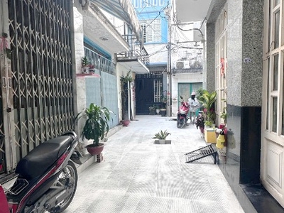 Nhà cấp 4 hẻm 1225 phạm thế hiển p5q8. giá 4,65 tỷ tl 3