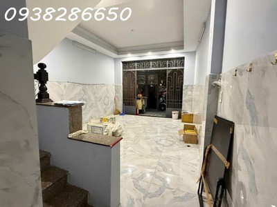 Quận 12 đường đông hưng thuận 02 hẻm xe hơi vào tận nhà - diện tích: , 4,3 x 17 , 76m2 - shr - giá: 1