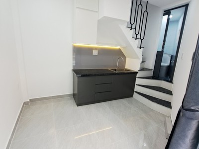 Hàng hiếm tân bình - hẻm ba gác thông - 24m2, 3 tầng mới 100 - shr - chỉ nhỉnh 2 tỷ 1