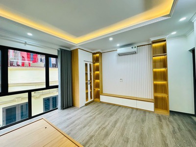 Siêu đẹp phố hoàng hoa thám 40m 6t,mt 4,6 giá 12,3 tỷ - nhà mới -lô góc -thang máy- full nội thất 4