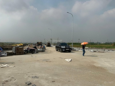 Bán gấp đất nền tại đại lộ 830, lương hòa, bến lức, long an, 2,3 tỷ, 90m2 0