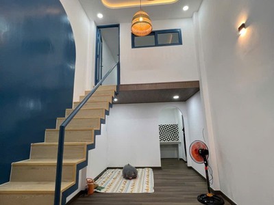 Cạnh ubnd p.tân sơn nhì - chỉ 1 căn ra mặt tiền - 30m2 3x10m 2 tầng, sổ hồng riêng - chỉ 3.5 tỷ 0