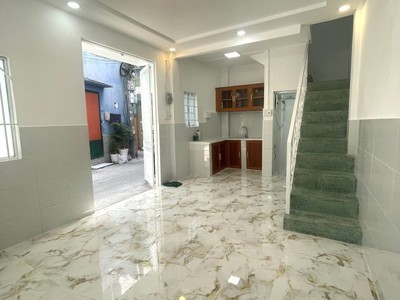 Bán nhà phạm văn hai, p.3 tân bình    nhà mới   hẻm thông   giá 3,5 tỷ 0