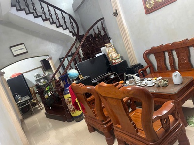 Cho thuê nhà nguyên căn xã đàn 50m x 3 tầng, 3 phòng ngủ, 3 wc, 13 triệu 0