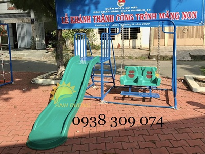 Xích đu sắt mầm non, xích đu trẻ em ngoài trời giá rẻ 2