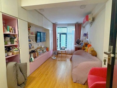 Ngay phố ẩm thực phan xích long - vài bước ra mặt tiền - nhà mới 4 tầng full nt ở ngay - 2pn   sân 0