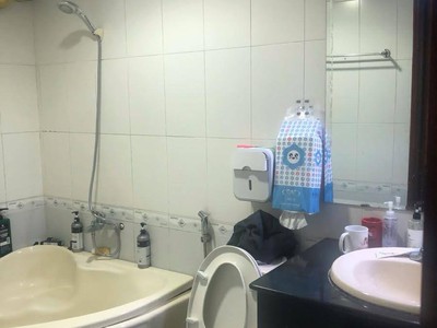 Cần bán gấp, nhà ngõ 21 lê văn lương-46m 5 tầng 4mmt- ngõ thẳng, thông- kinh doanh 3