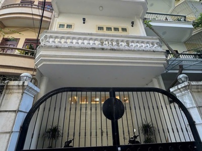 Siêu hiếm, bán nhà xuân la, ô tô vào nhà, mặt tiền đẹp, chỉ 25 tỷ 0