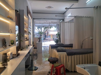Sang nhượng spa đang hoạt động   mặt tiền lý thái tổ, tp. buôn ma thuột 0