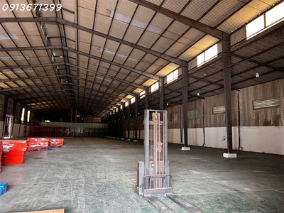 Cho thuê xưởng 2.800m tại bến cát bình dương sân container rộng, điện 250kva 1