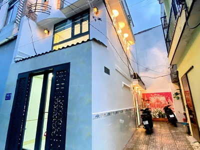 Chính chủ bán nhà ở khu phố ẩm thực phan xích long bình thạnh. 6,95 tỷ. lh:0934503161. 8