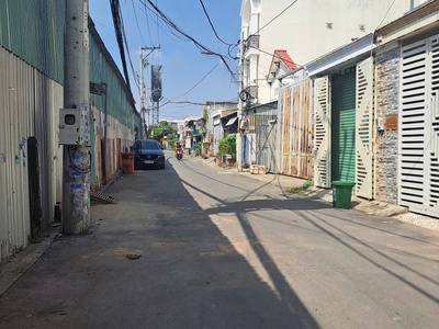 Bán đất góc 2 mặt tiền   đường 10m quốc lộ 13   ngay khu hồng long   giá 7 tỷ tl 1