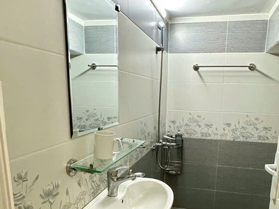 Cho thuê nhà nguyên căn mặt tiền phạm hồng thái p10 đà lạt giá 12tr 4