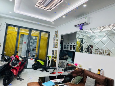 Ban  nhà 1/  vị trí đẹp hẻm ô tô kế mặt tiền trần văn quang    6  7    2 tầng 6.9 tỷ tl 2