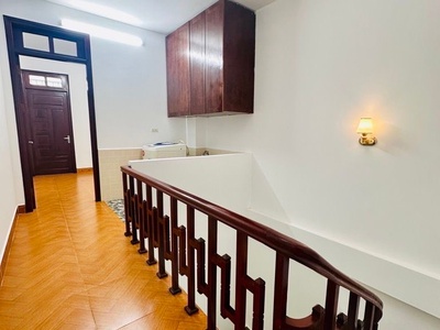 Bán nhà đào tấn 36m x5 tầng 10,5 tỷ-ngõ ba gác,20m ô tô tránh 4