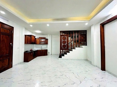 Hoàng hoa thám 52m x5 tầng 12 tỷ lô góc,ngõ rộng 3m nở hậu ,gần ô tô tránh 2