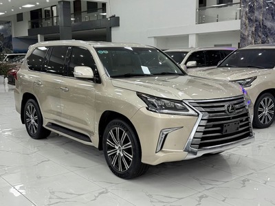 Bán Lexus LX570 Nhập Mỹ, lăn bánh 5 vạn. Xe siêu mới. 1
