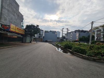 Bán đất Kiêu Kỵ, Gia Lâm, Hà Nội. 56m2, ô tô tránh, kinh doanh. 70xx tr. Lh 0989894845 2