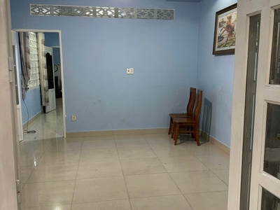 Cho thuê nhà hẻm ô tô Đường Số 9,P.Linh Tây,1 trệt 1 lầu,4PN 2WC,DT 5x18m,giá 10tr/tháng 9