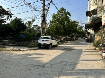 CẦN BÁN GẤP LÔ GÓC đất thổ cư Dương Nội cạnh Aeon Mall Hà Đông 3