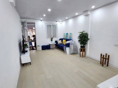 Bách khoa bán nhà tập thể tầng 2 long lanh 70M hai bà trưng 0