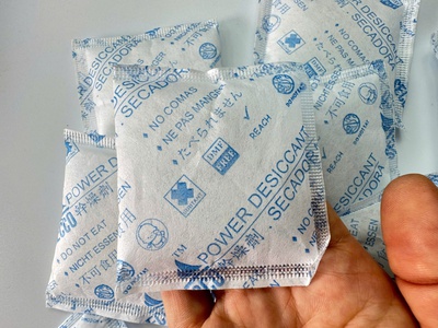 Gói Chống Ẩm - Gói Hút Ẩm Silicagel 3gam, 10gam Hút Ẩm Tốt Giá Chính Hãng 0