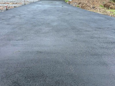 107m  đất nhánh 2 xóm 3 kính trực   đường nhựa mới   giá 1,9x tỷ  quỹ đất đẹp khu dân cư  zalo 0567 1