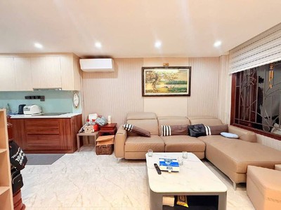 Hiếm, bán nhà võng thị, 45m 5 tầng, ở ngay, chỉ 13 tỷ 1