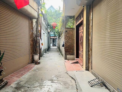 Nhà nhỏ xinh - chân cầu vĩnh tuy - ngõ thông 2 phố - full nội thất ở ngay 4