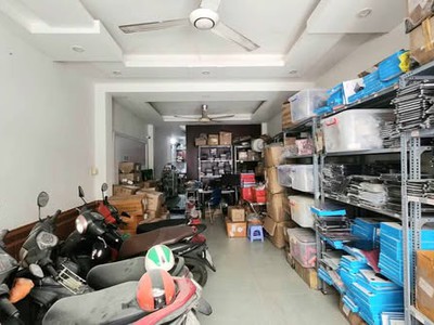 Nhà hxh đường 3 tháng 2 phường 14 quận 10 cũ. 1