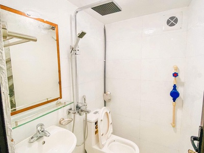 Cho thuê ccmn khép kín cực đẹp ngõ 111 triều khúc 4