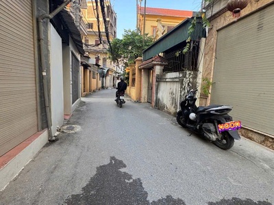 Bán nhà đẹp đại mỗ nam từ liêm ô tô đỗ cửa. 35 met. 6,5 tỷ gần đường lê quang đạo kéo dài sđt 2