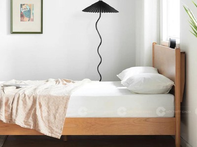 Giường Ngủ Gỗ Tự Nhiên Thiết Kế Chân Cao Hiện Đại 2