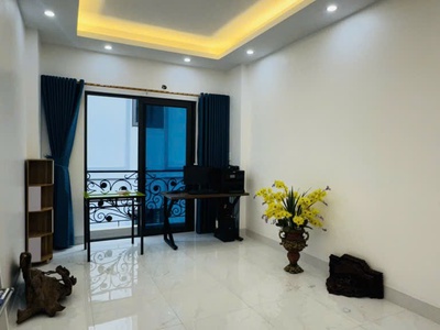 Cực hiếm trung văn   nhà riêng ô tô đỗ cửa   gần nguyễn trãi. 5 tầng, chỉ 7,x tỷ  sđt 0972078667 2