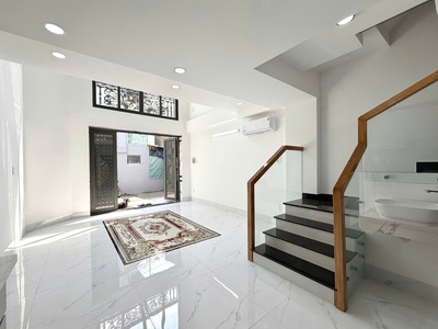 Chính chủ xây mới - căn góc - tặng full nôi thất - phú nhuận - thích quảng đức - 5 tầng btct - bán 1