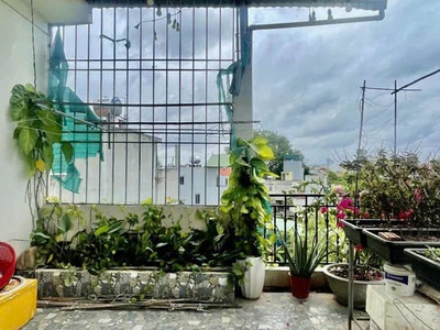 Bán nhà gia quất long biên,20m oto tránh,ngõ nông, nhà đẹp, 50m nhỉnh 9 tỷ tl 3