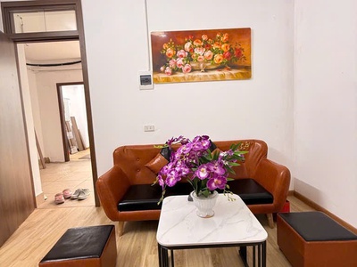 Bán căn hộ 2pn phạm thận duật phường mai dịch cầu giấy full nội thất 1