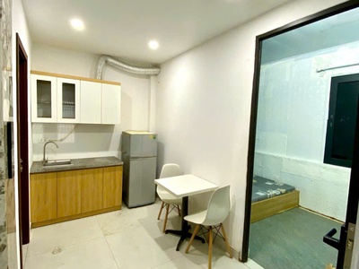 Cho thuê ccmn 1pn 1pk thoáng tại chỉ 4tr ngõ 603 lạc long quân, tây hồ 2