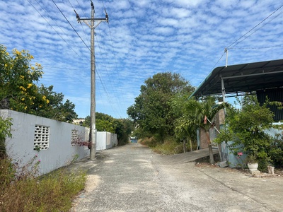 Bán 1000m2 đất sát biển tam tân - hẻm lý thái tổ - lagi giá rẻ nhất 2.5r/m2 2