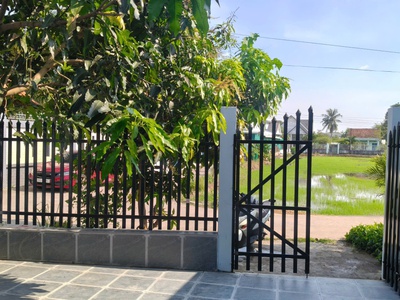Chính chủ bán nhà đẹp gần chợ gò đen, bến lức, long an 123m2  xe hơi thoải mái 0
